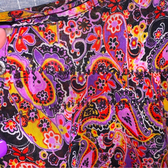 Rock47-wrangler sheer blouse size L - round neck,rhinestones, paisley flowers - Picture 8 of 16